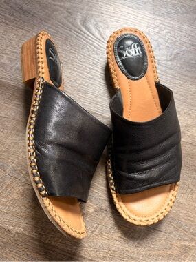 Sofft Nalanie Leather Slide Sandals